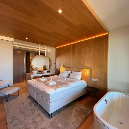 Higueron South Residences - Leiro